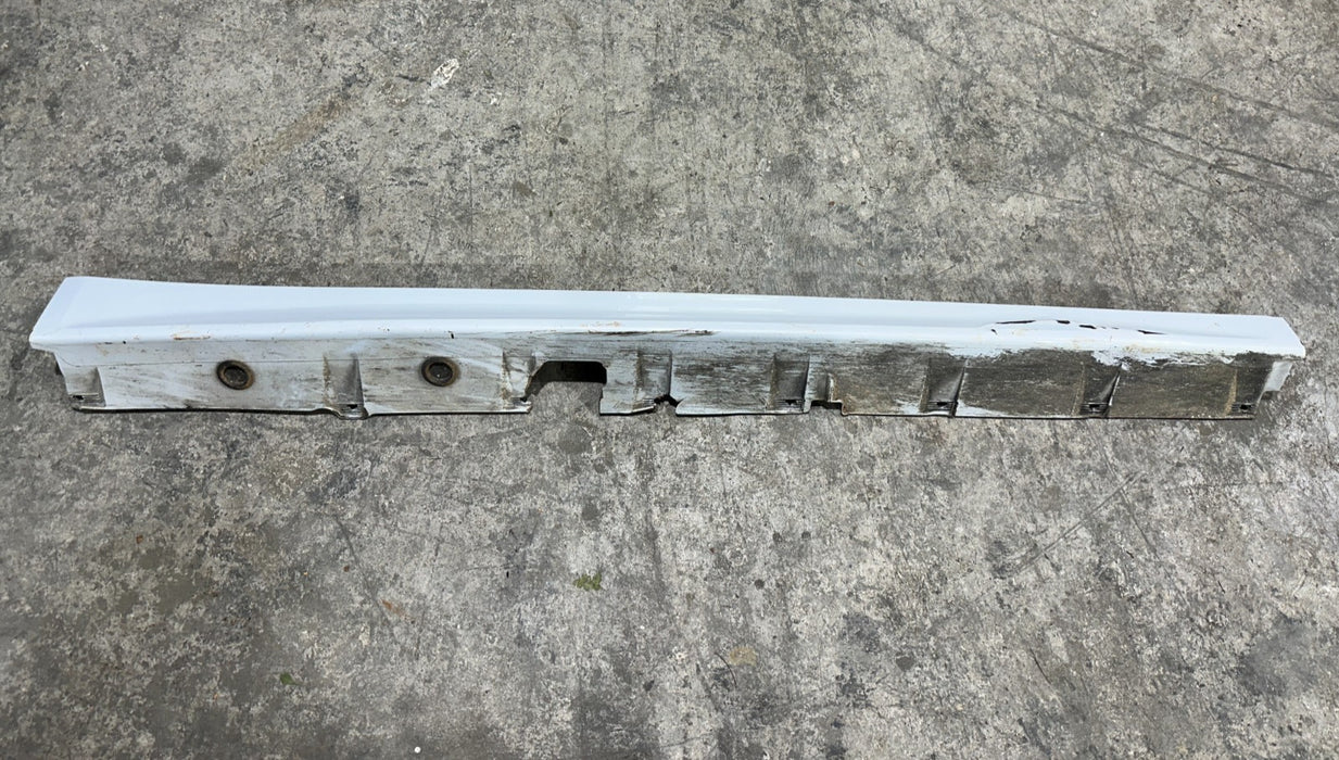 2017 AUDI R8 SPYDER RIGHT SIDE SKIRT ROCKER PANEL OEM *DAMAGE 8,9,13*