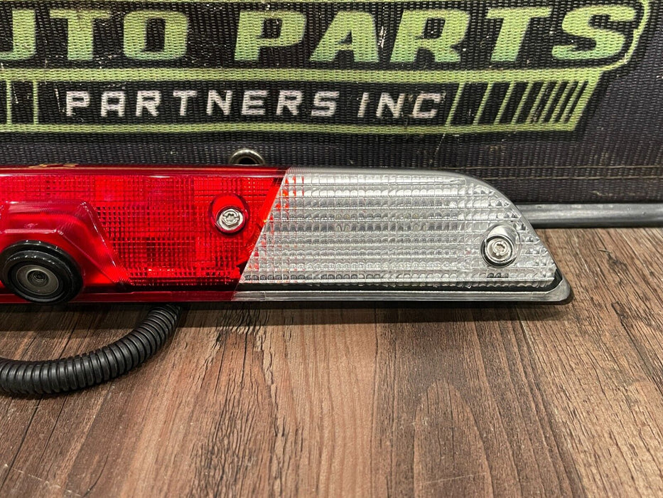 2017-2019 FORD F250 F350 REAR CAB THIRD BRAKE LIGHT W/ CAMERA & PIGTAIL OEM