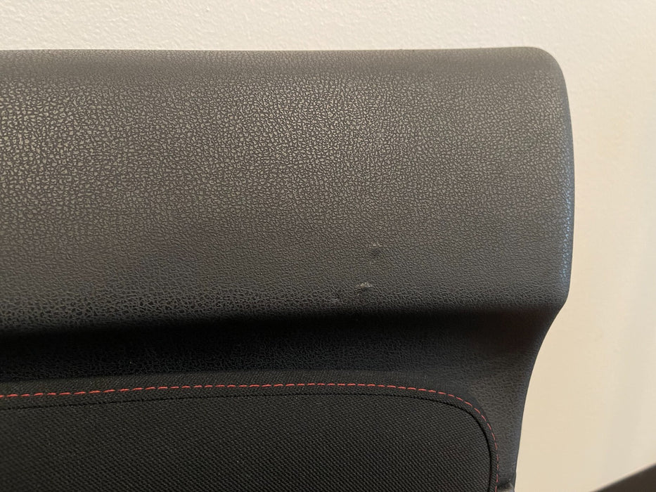 2014 NISSAN 370Z NISMO FRONT PASSENGER RIGHT DOOR PANEL OEM *SMALL TEAR *