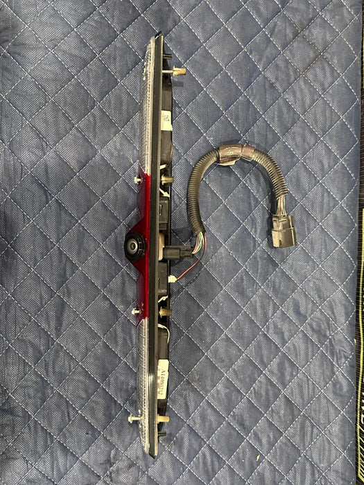 2017-2019 FORD F250 F350 REAR CAB THIRD BRAKE LIGHT W/ CAMERA & PIGTAIL OEM