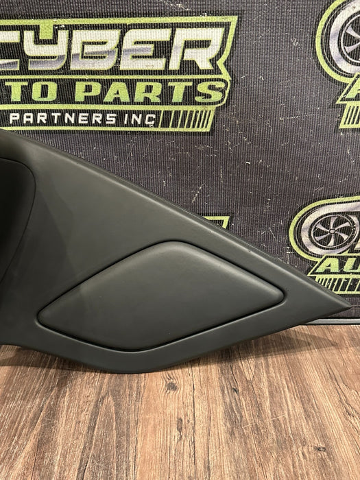 2021 AUDI R8 LEFT CENTER CONSOLE LEATHER COVER FRAME OEM 4S1 858 970 E *FLAWS #6