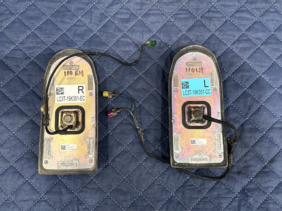 2020-2022 FORD F350 F450 LEFT & RIGHT RADIO GPS/NAVI ROOF ANTENNA PAIR OEM