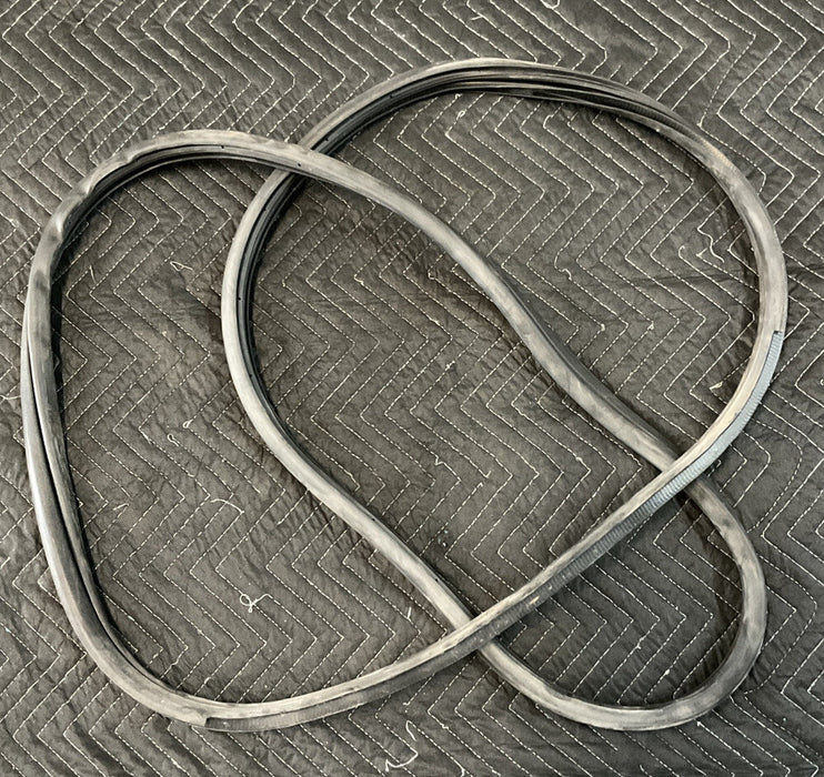 2016 NISSAN TITAN REAR RIGHT PASSENGER DOOR SEAL WEATHER STRIP OEM