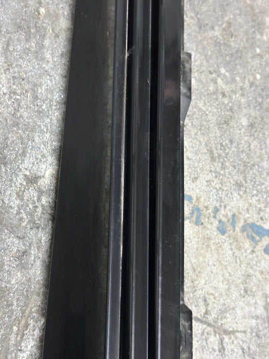 2011 BMW 550i F10 LEFT SIDE SKIRT GRAPHITE METALLIC (A90)~COSMETIC FLAW~