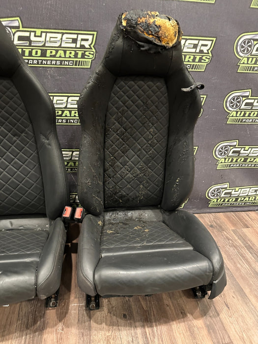 2017 2021 AUDI R8 PLUS OEM GENUINE DIAMOND STITCHED LEFT RIGHT SEATS ~DAMAGE~