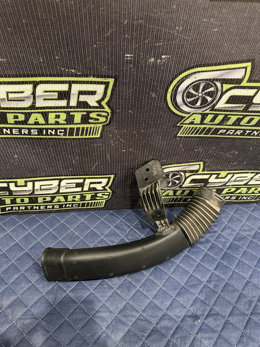 2017 2018 AUDI R8 LEFT DRIVER  AIR INTAKE DUCT TUBE  OEM 4S0 129 509 G 4S0129509