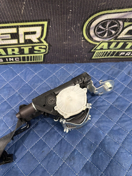 2017 RAM 3500 LARAMIE FRONT DRIVER LEFT SEAT BELT RETRACTOR BLACK OEM