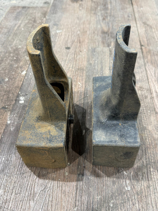 2022 DODGE RAM 2500 LEFT RIGHT SUSPENSION SPRING SPACERS OEM