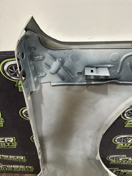 2023 2024 FORD F250 F350 FRONT LEFT FENDER OEM STAR WHITE (AZ) *DENTS*