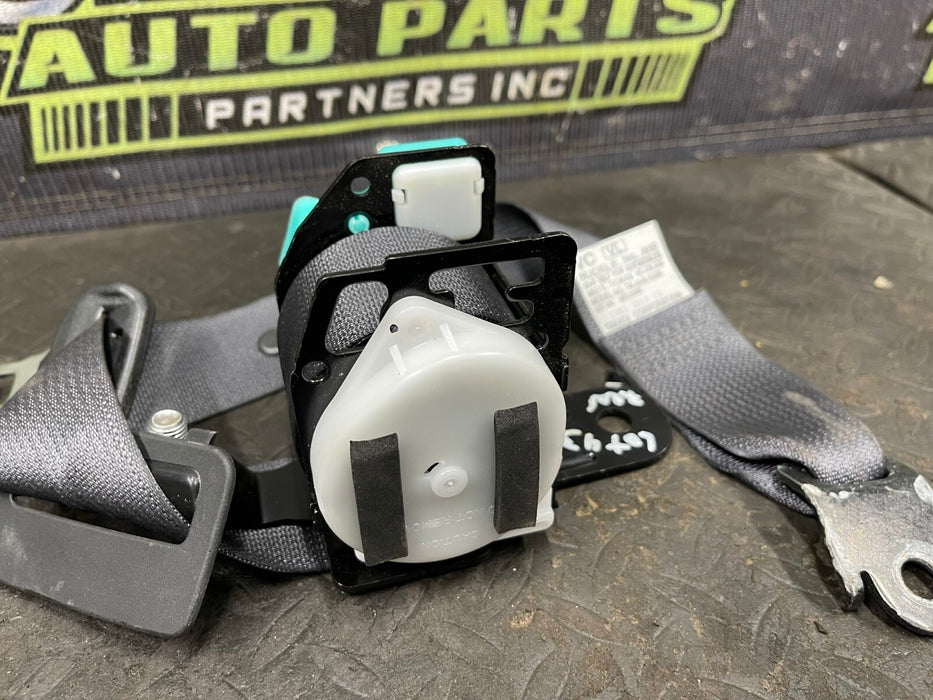 2018 SUBARU WRX STI REAR MIDDLE SEAT BELT RETRACTOR OEM