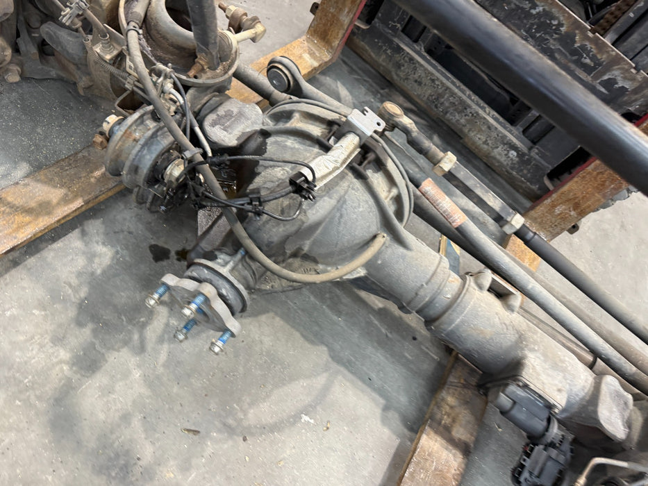 2017 RAM 3500 DUALLY DRW FRONT AXLE 4X4 3.73 ASSEMBLY OEM 104K MILES *BENT*