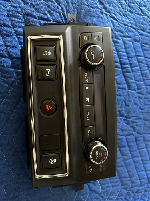 2019 NISSAN TITAN XD A/C HEATER DUAL CLIMATE CONTROL TEMPERATURE 27500 EZ20B