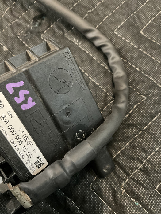 2017 MERCEDES C63 AMG OEM W205 BATTERY TRAY CLAMP MODULE W/CABLE A0009061505