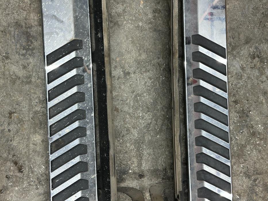 2017 FORD F250 F350 F450 RIGHT LEFT SIDE POWER RUNNING BOARD STEPs PAIR OEM