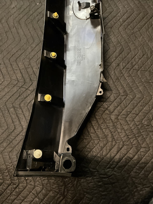 2014 LEXUS CT200H REAR TAILGATE PANEL TRIM W/TRUNK BUTTON OEM 76801-76010/20