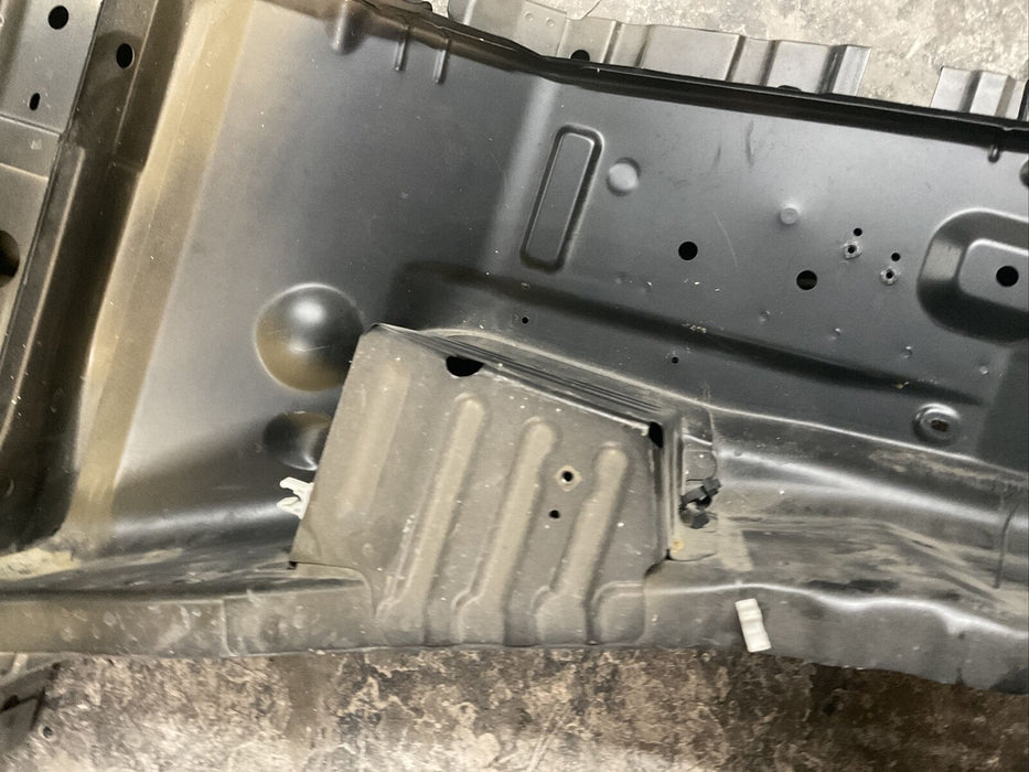 2016-2019 NISSAN TITAN XD FRONT RIGHT RH FRAME RAIL END APRON PILLAR CUT OEM