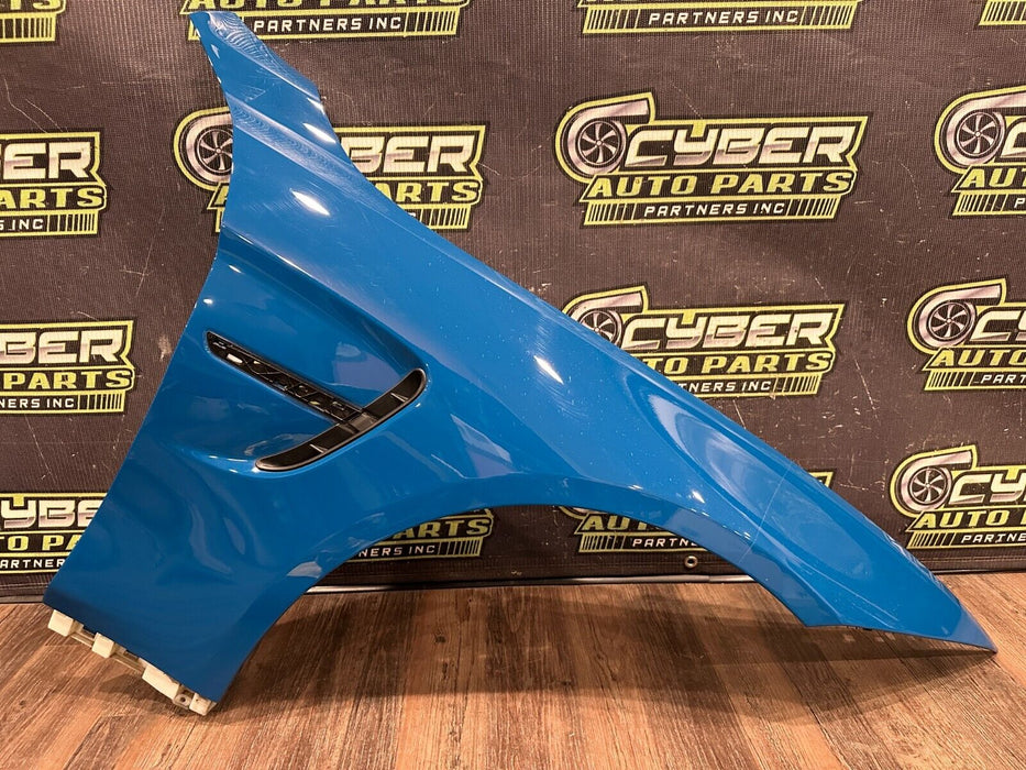 2020 BMW M4 F82 PASSENGER RIGHT FENDER LAGUNA SECA BLUE (448) OEM *PPF WEAR/READ