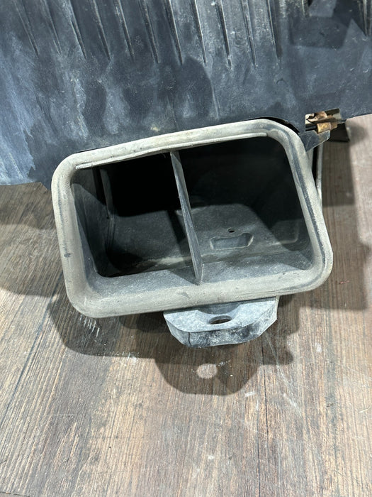 2017-2019 FORD F250 F350 F450 RIGHT BATTERY TRAY W DUCT OEM