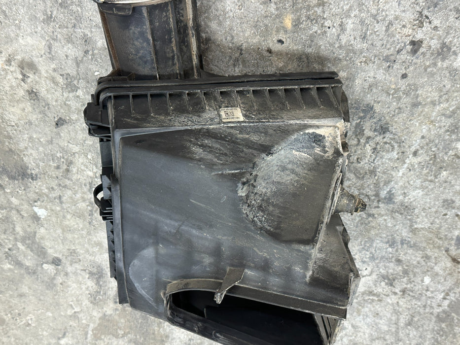 2020-2022 FORD F250 F350 F450 ENGINE AIR CLEANER INTAKE COMPLETE OEM DIESEL