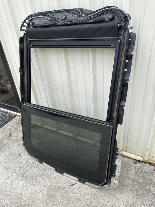 2017 2018 2019 FORD F250 F350 F450 PLATINUM TWIN PANEL MOONROOF OEM GENUINE