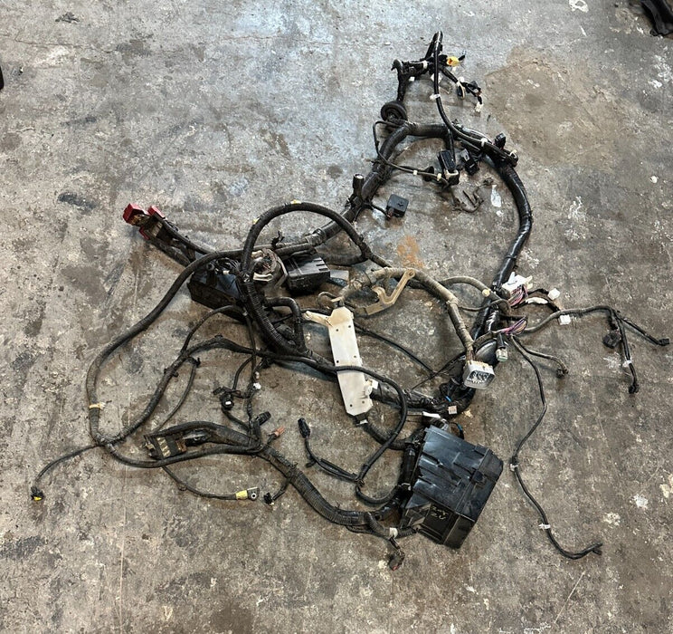 2016 2017 NISSAN TITAN XD OEM ENGINE BAY HARNESS 24012 EZ14A