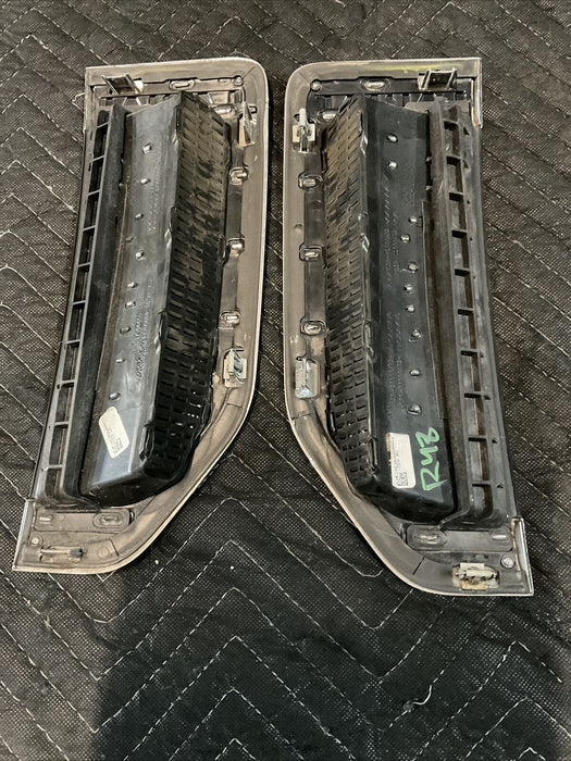 2017 2018 2019 2020 FORD F350 LARIAT FENDER BADGES LEFT RIGHT PAIR OEM