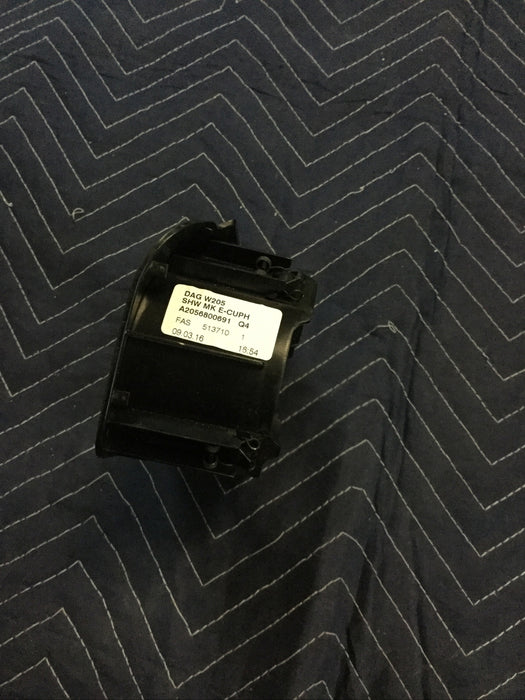 2017 MERCEDES C63 DUAL CUP HOLDER