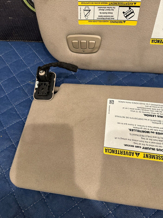 2017-2019 FORD F250 F350 F450 LIMITED SUN VISORS PAIR LEFT RIGHT OEM SUNVISOR