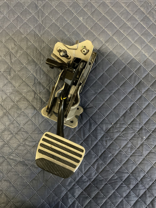 2014-2017 INFINITI Q50 RED SPORT GAS ACCELERATION PEDAL OEM