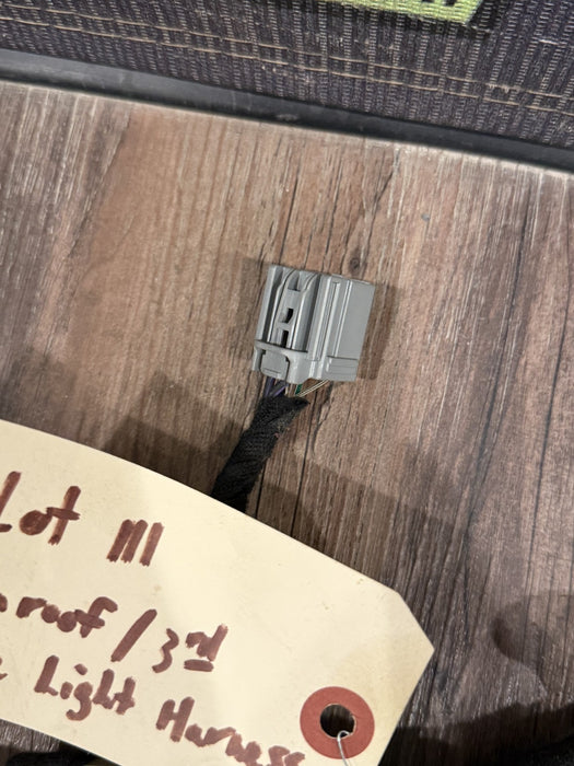 2017-2019 FORD F250 F350 F450 MOONROOF 3RD THIRD BRAKE LIGHT HARNESS OEM