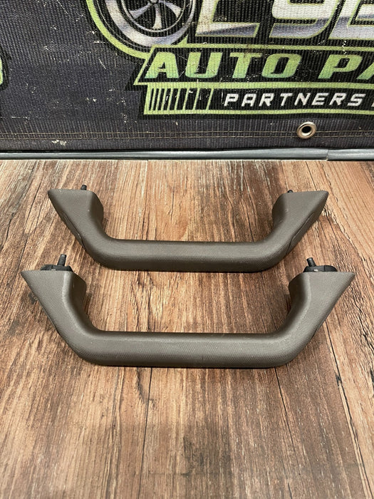 2017-2019 FORD F250 F350 KING RANCH LEFT RIGHT B PILLAR HANDLES OEM *MINOR WEAR*