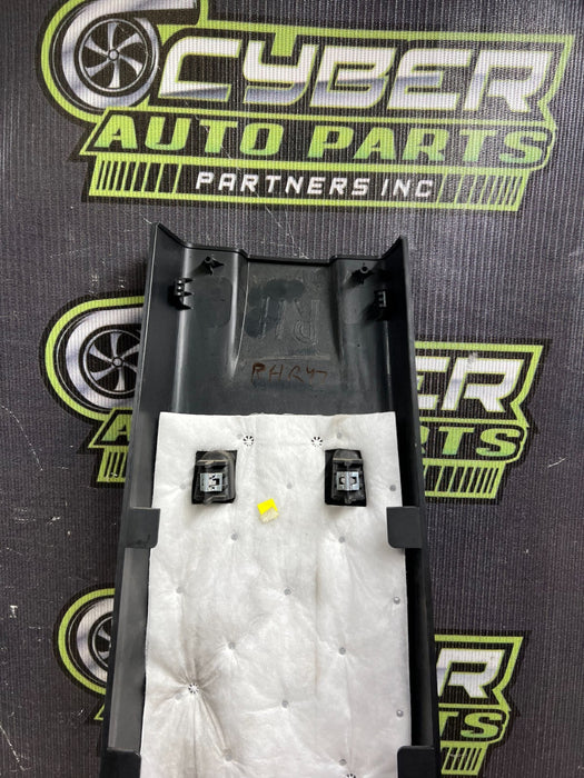2017 RAM 2500 3500 4500 LARAMIE RIGHT PASSENGER LOWER CENTER B PILLAR TRIM PANEL