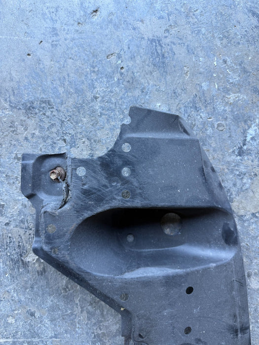 2014 TOYOTA PRIUS V BUMBER FRONT LOWER SHIELD 52618 47040 OEM
