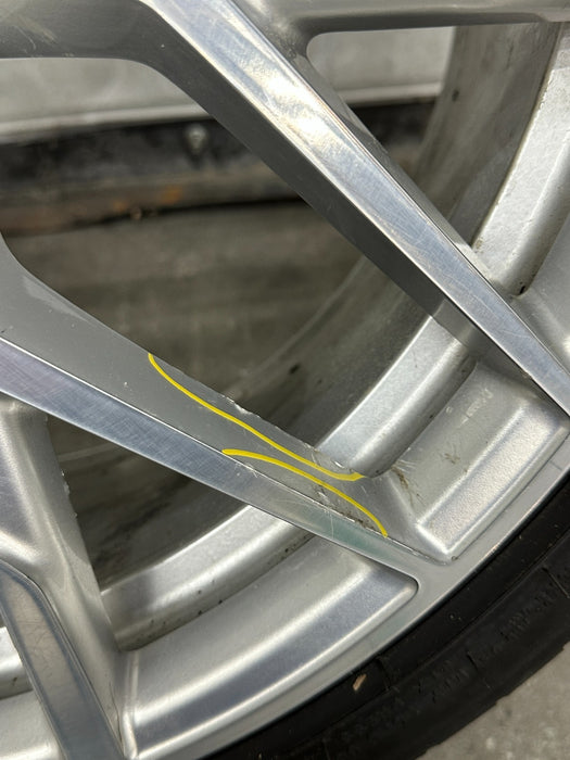 2017 AUDI R8 FRONT WHEEL RIM TIRE 245/30 20X8.5 OEM *BENT/READ*