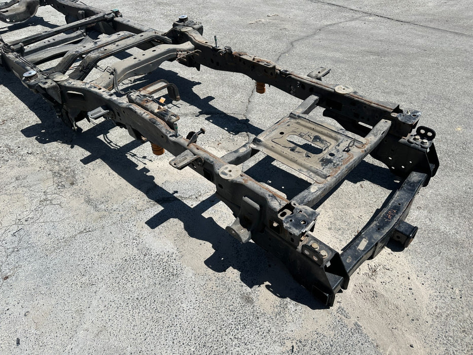 2017 2018 2019 FORD F250 F350 DIESEL FRAME 160" WB SHORT BED CREW CAB *NO DAMAGE