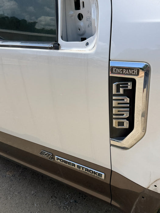 2017-2022 FORD F250 F350 F450 KING RANCH WHITE FRONT PASSENGER RH DOOR (UG, H5)