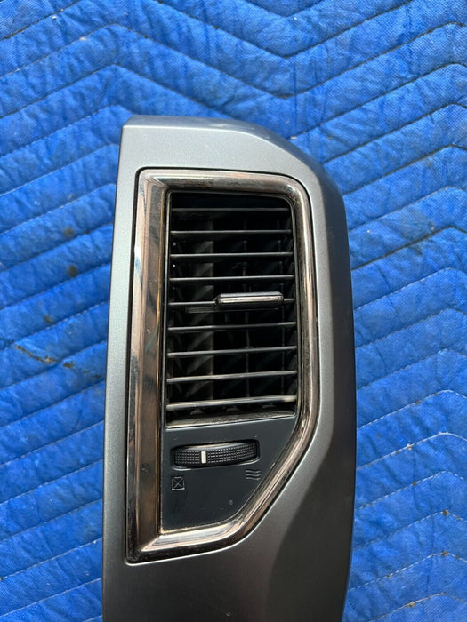 2016 2019 NISSAN TITAN XD FRONT RIGHT CENTER DASH AIR VENT A/C BEZAL OEM