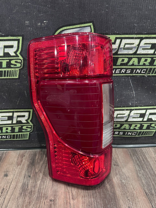 2020-2022 FORD F350 F450 DRIVER LEFT HALOGEN TAIL LIGHT OEM *FLAWS 4-10*