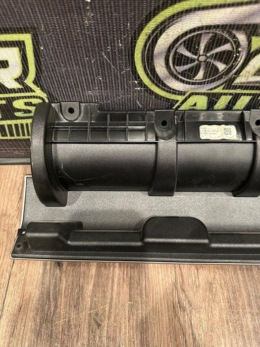 2017-2019 FORD F250 F350 SUPER DUTY KING RANCH UPPER GLOVE BOX OEM *MINOR SCUFFS