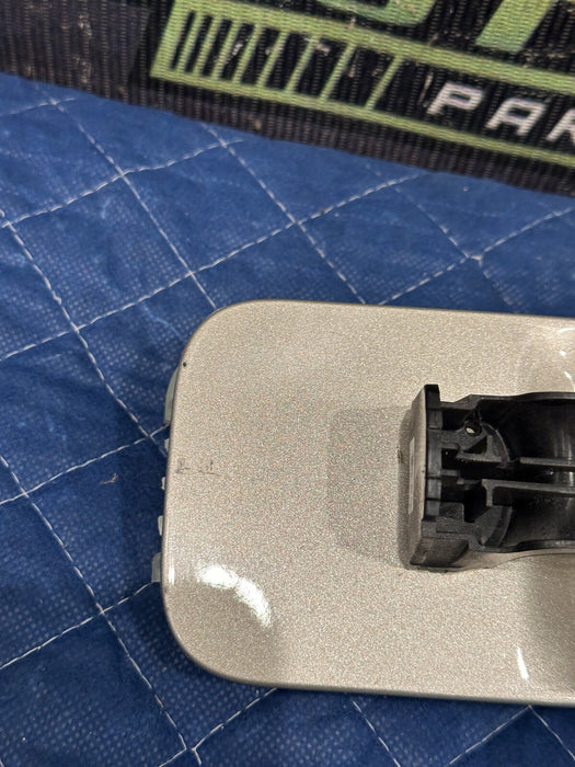 2017-2019 FORD F250 F350 F450 REAR RIGHT WHITE GOLD DOOR HANDLE OEM ~DAMAGE~