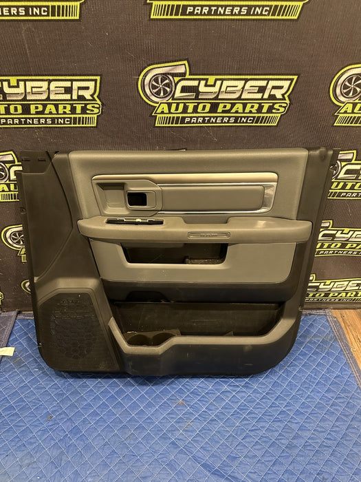 2015 DODGE RAM 2500 FRONT RIGHT DOOR PANEL OEM *SLIGHT WEAR #4*