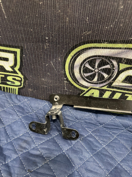 2014 AUDI R8 LEFT DRIVER FRAME BRACKET OEM GENUINE 4S8 813 891