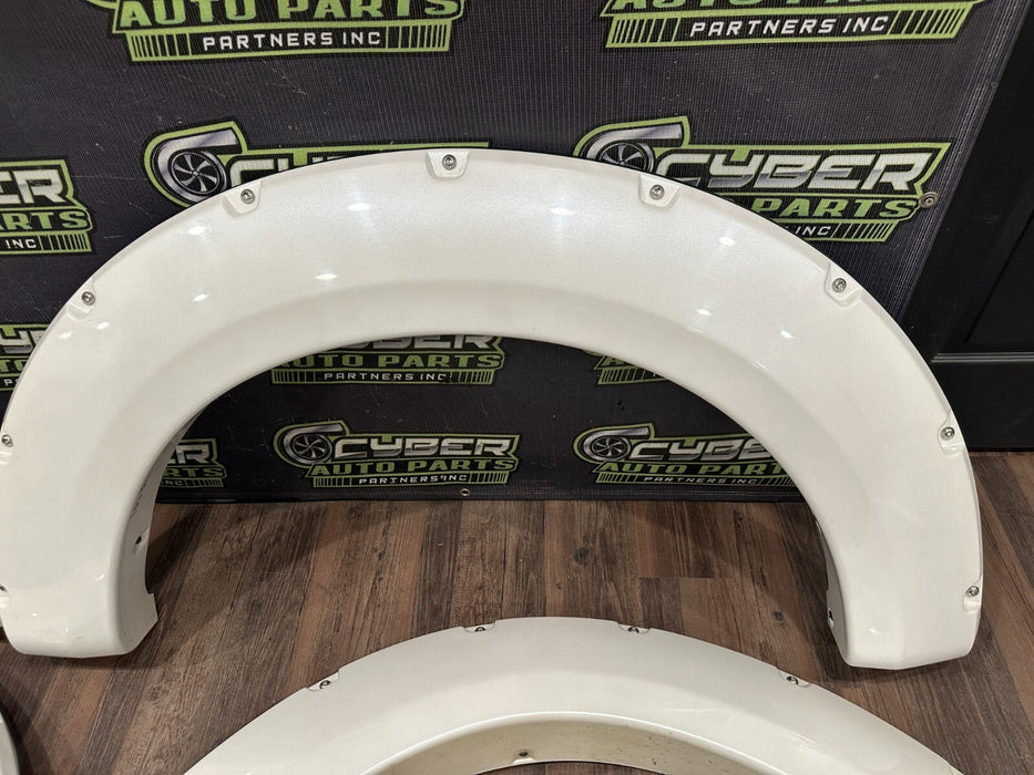 2017 2018 2019 FORD F350 FRONT REAR LEFT RIGHT WHITE FENDER FLARE SET OEM