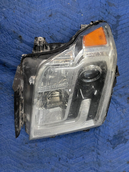 2016 2017 2019 NISSAN TITAN XD V8 DIESEL FRONT RIGHT PASSENGER HEADLIGHT OEM