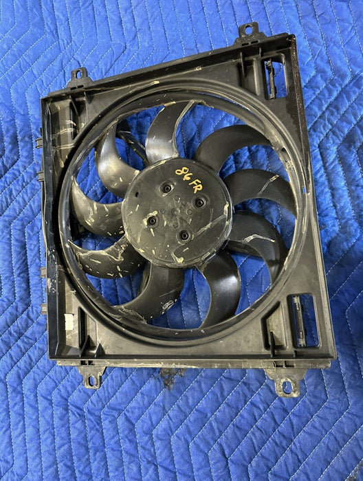 2017 AUDI R8 V10 FRONT RIGHT RADIATOR COOLER FAN 4S0121203C ~DAMAGE~