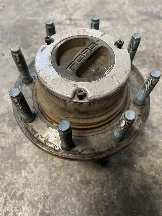 2018 FORD F250 F350 FRONT PASSENGER RIGHT AUTO LOCK WHEEL HUB ASSEMBLY OEM