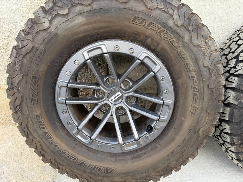 17" Ford 2017-2020 F-150 Raptor OEM rims wheels BEADLOCK 37" WITH SPARE