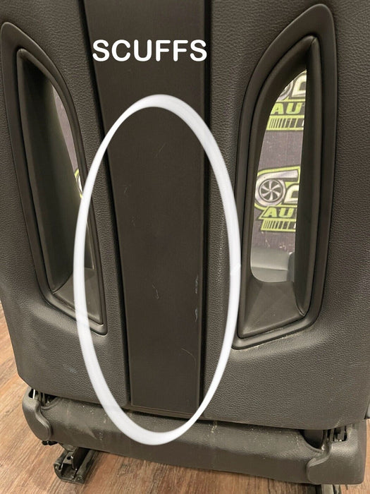 2020 BMW M4 F82 FRONT RIGHT BLACK & WHITE LEATHER SEAT HERITAGE EDITION OEM READ