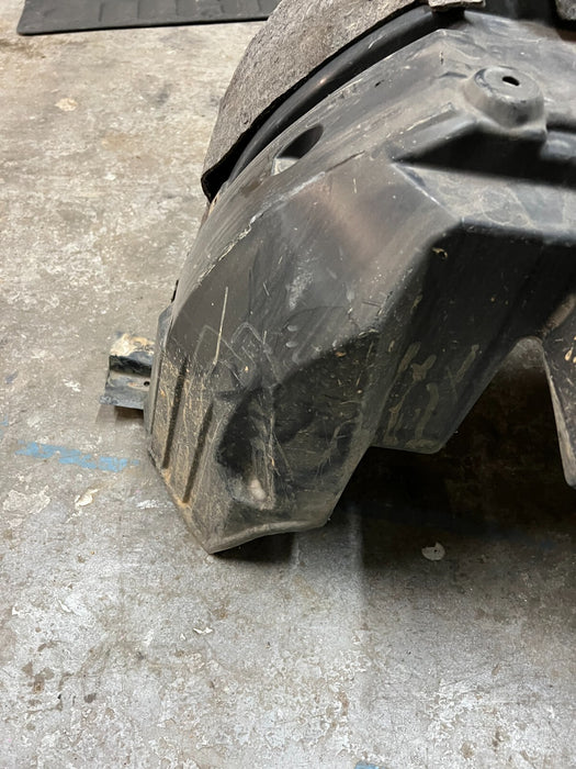 2016 NISSAN TITAN XD FRONT LEFT DRIVER FENDER LINER 63831 EZ00A OEM