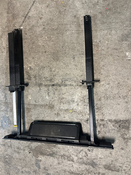 2017 2018 2019 FORD F250 F350 F450 TAILGATE STEP ASSEMBLY FL3Z-99402A48-AB